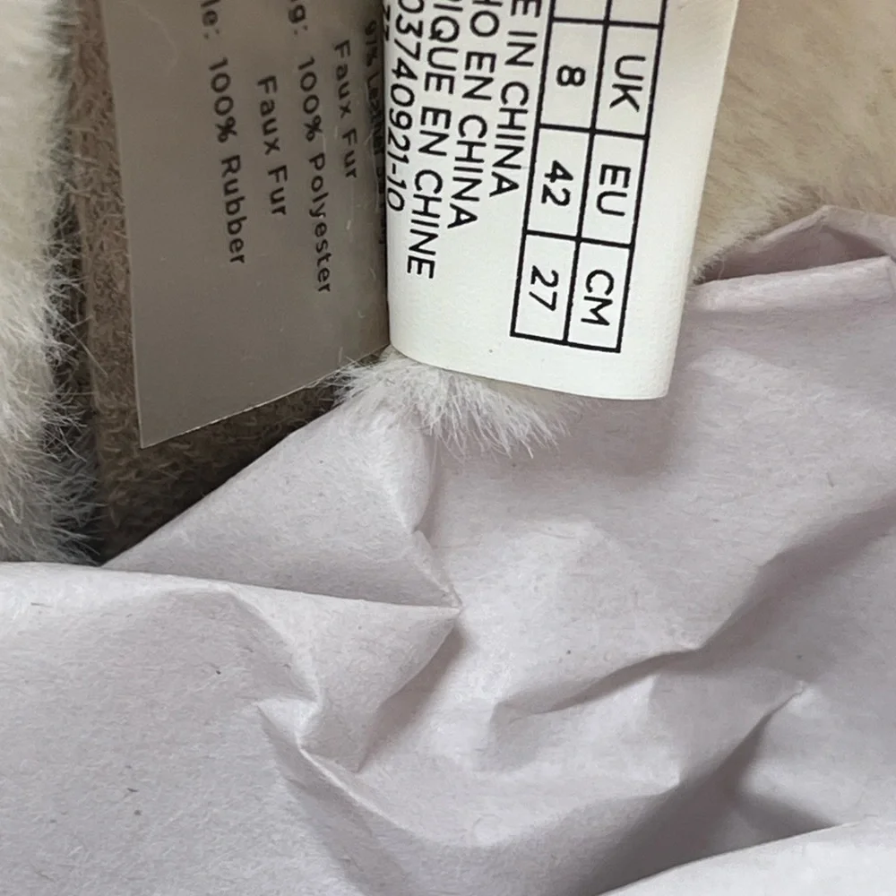 Tom’s Makenna Women's Tan Suede Boots with Faux Fur Lining Size 10